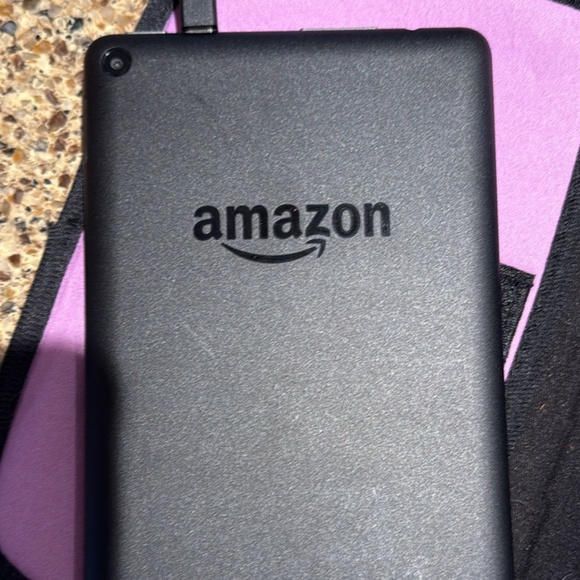 Amazon Fire Tablet - Picture 4 of 5